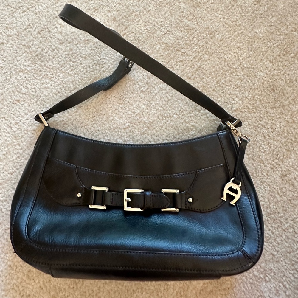 Aigner leather bag with wallet
